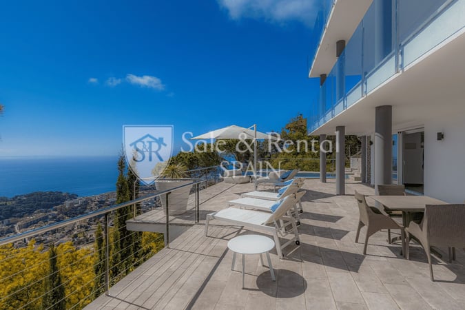 House in Lloret de Mar - view 1