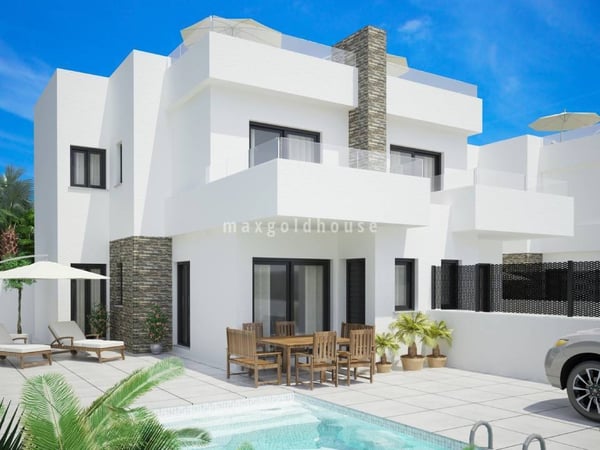 Villa in Los Montesinos - view 1