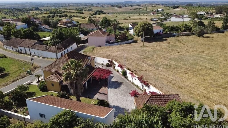 Farm, Ranch or Equestrian in Achete - view 1