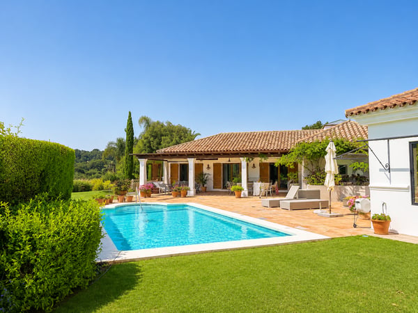 Villa in San Roque Club - view 1