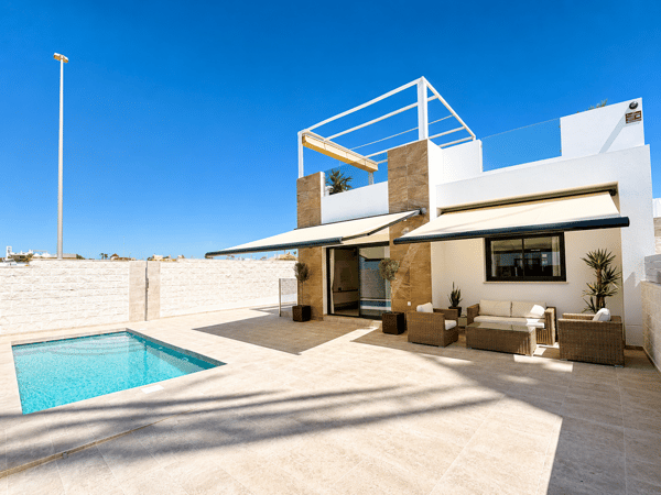 Villa in La Marina - view 1