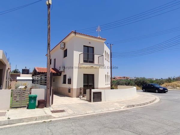House in Apostolos Loukas - view 1