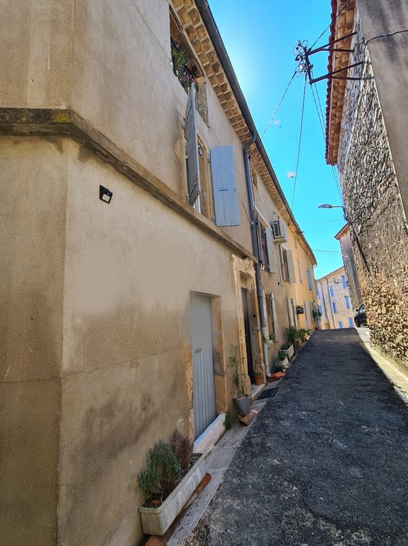 House in Saint-Chinian - Image 3