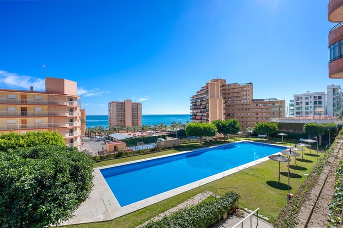Apartment in El Altet - view 1