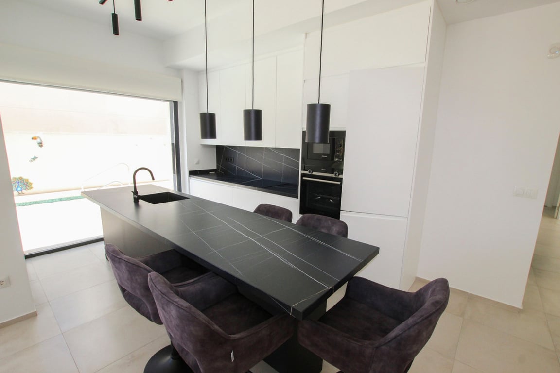 Villa in Finestrat - Image 3