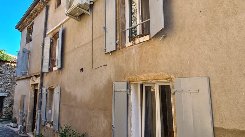 House in Saint-Chinian - view 1