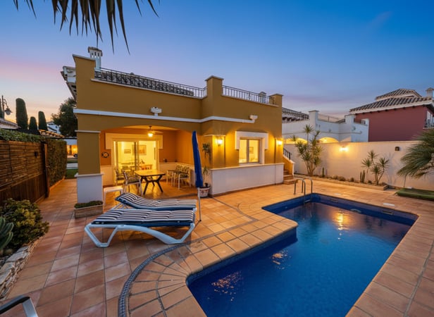 Villa in Torre-Pacheco - view 1
