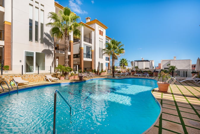 House in Guardamar del Segura - view 1
