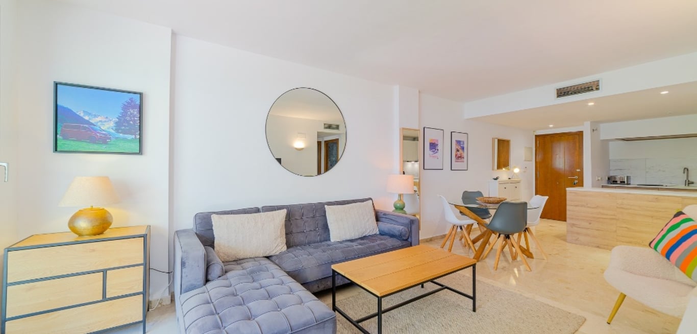 Apartment in Punta Prima - Image 2