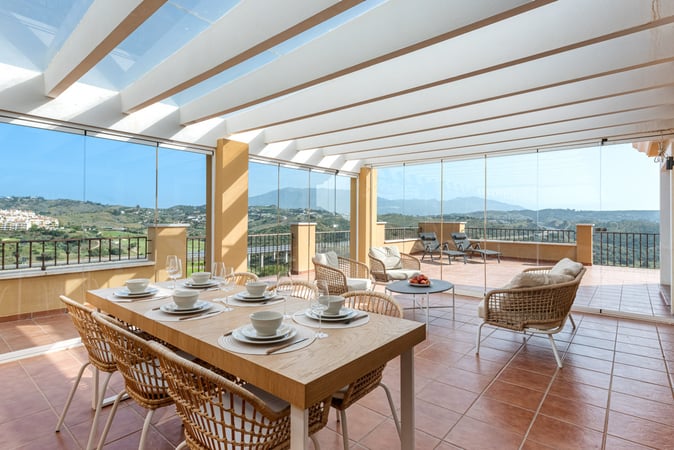 Penthouse in Sitio de Calahonda - view 1