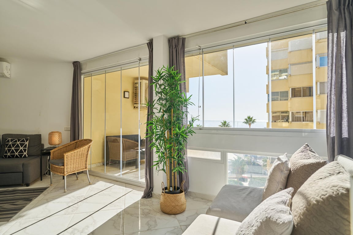 Apartment in Marbella - Image 3