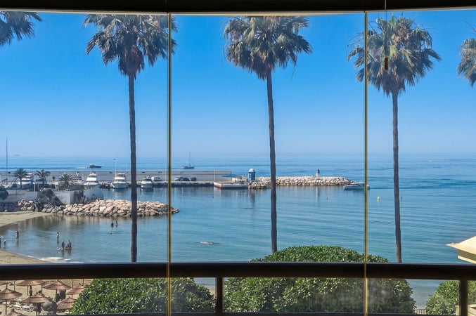 Apartment in Marbella - view 1