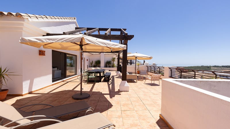 Penthouse in Casares - view 1