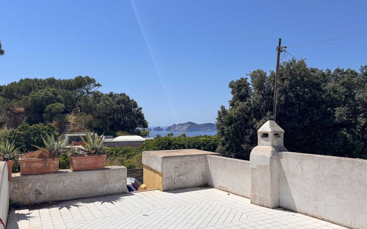 House in Campo Inglese - Image 2