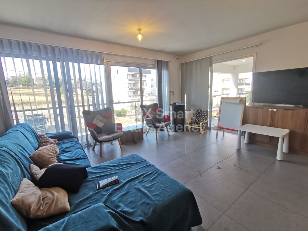 Apartment in Aglantzia - Image 2