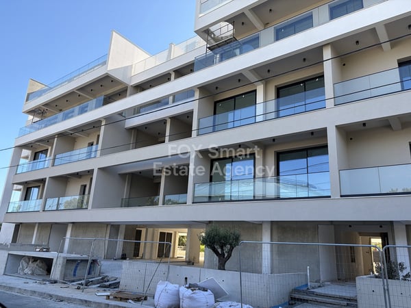 Apartment in Ayios Athanasios (quarter) - view 1