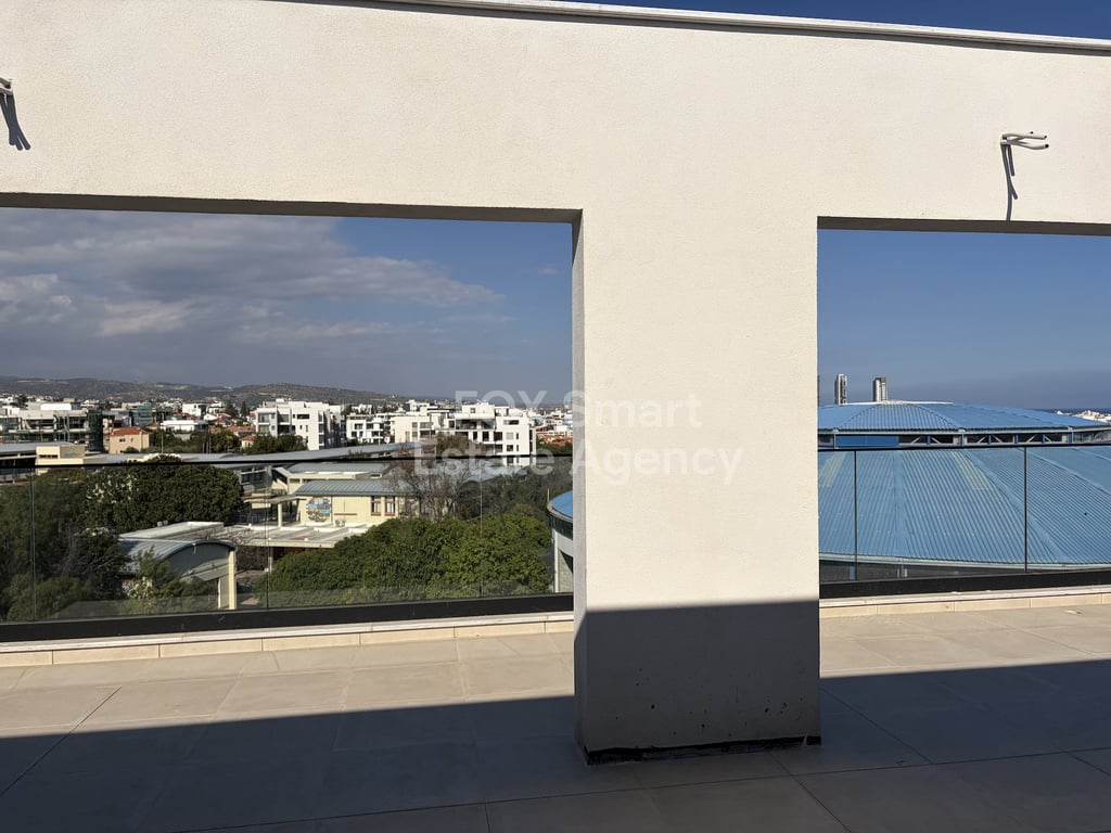 Apartment in Ayios Athanasios (quarter) - Image 3