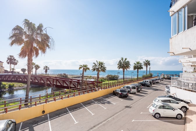 Apartment in San Pedro de Alcantara - view 1