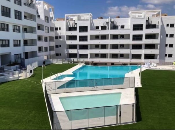 Apartment in Estepona - view 1