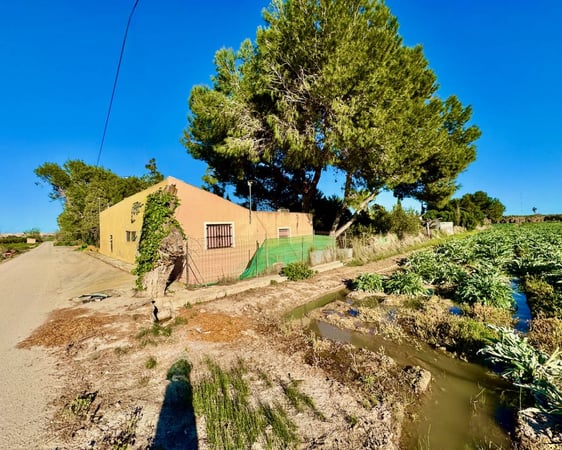 House in Formentera del Segura - view 1
