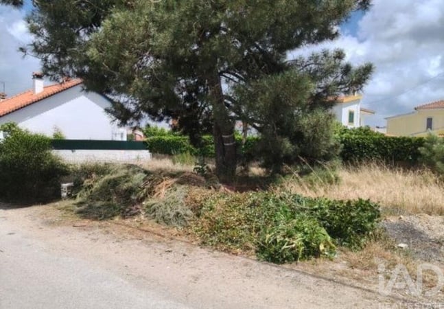 Land in Brejos de Azeitao - view 1