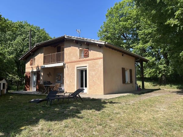 House in Serignac - view 1