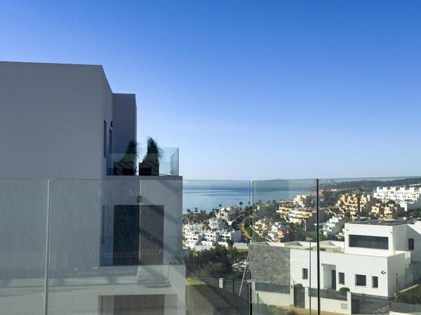 Penthouse in Casares - view 1