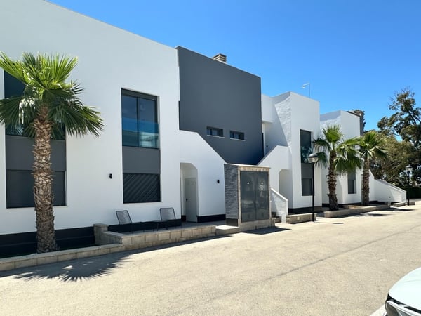 Apartment in Guardamar del Segura - view 1