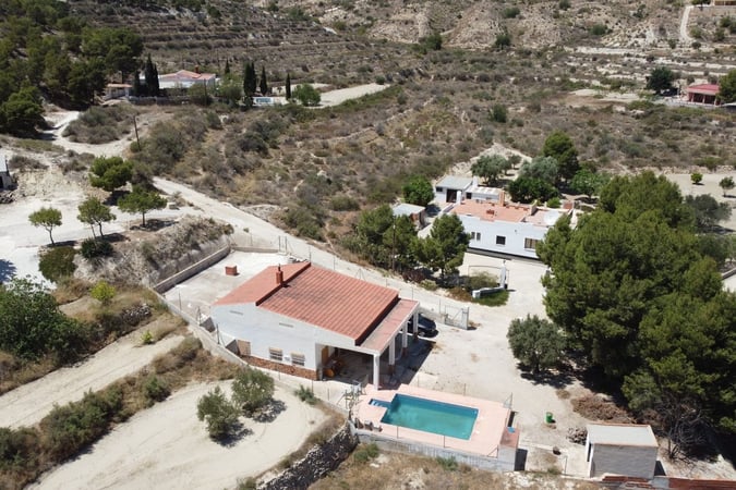 Farm, Ranch or Equestrian in Crevillente - view 1