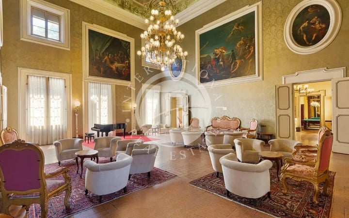 Apartment in Reggio nell'Emilia - view 1