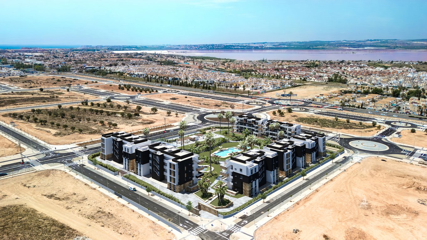 Apartment in Torrevieja - Image 3