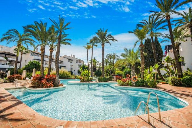Apartment in Marbella - view 1