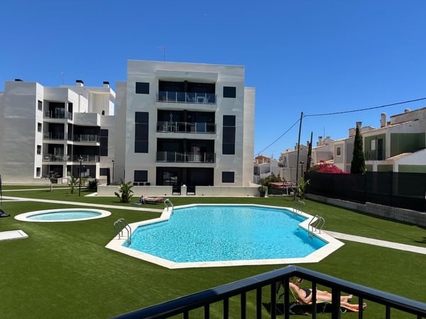 Apartment in Villajoyosa - view 1
