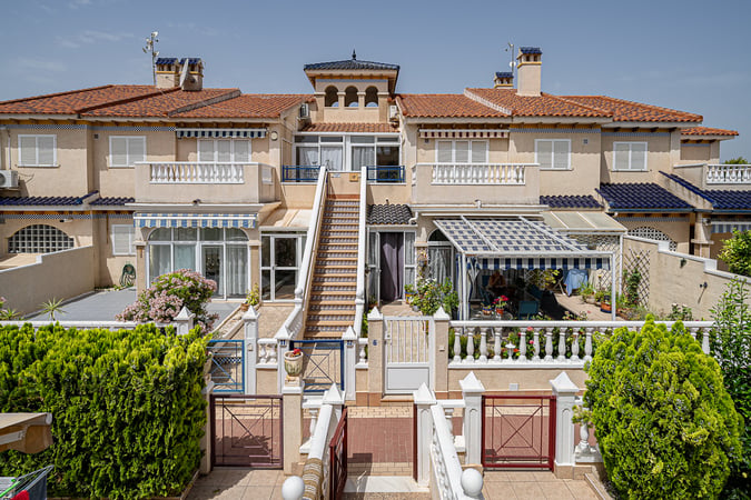 Apartment in Playa Flamenca - view 1