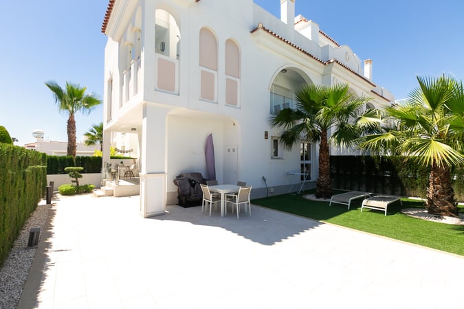 Apartment in Dona Pepa - view 1