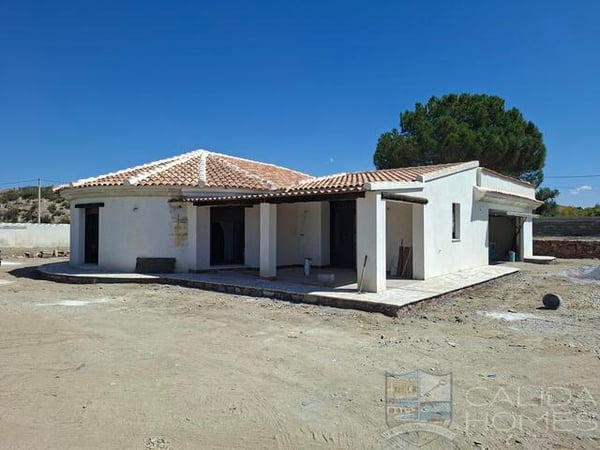 Villa in Partaloa - view 1
