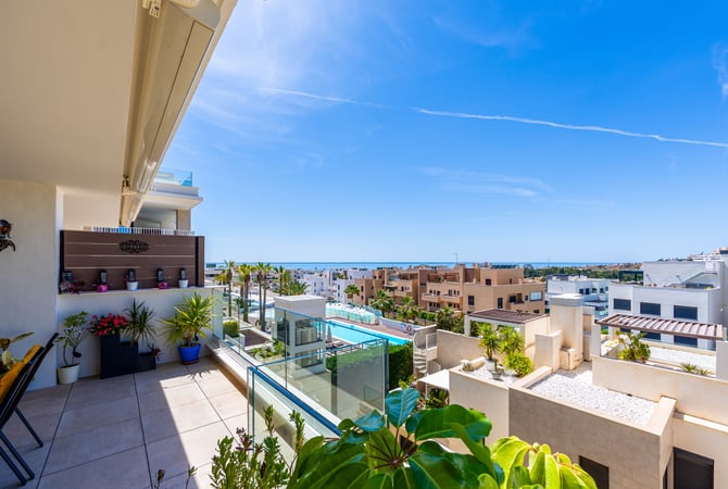 Apartment in Calla de Mijas - view 1