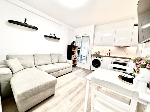 Apartment in Torrevieja - view 1