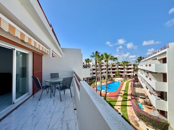 Apartment in Playa Flamenca - view 1