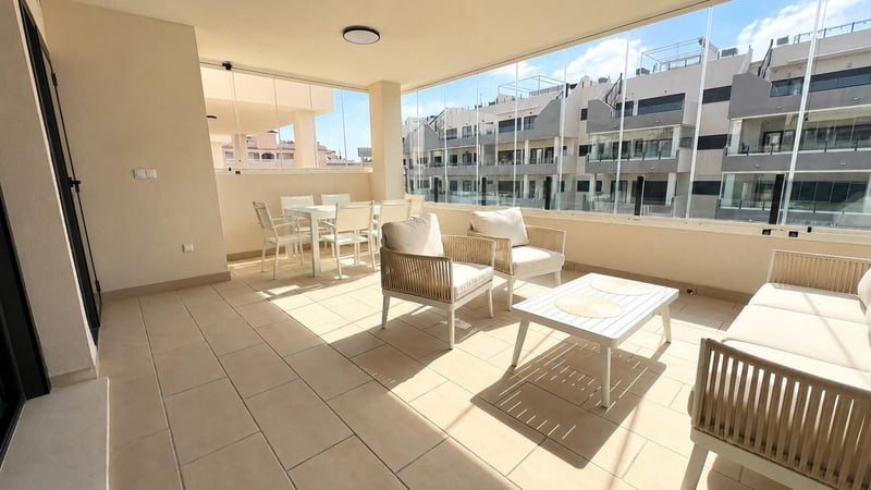 Apartment in Villamartin - view 1