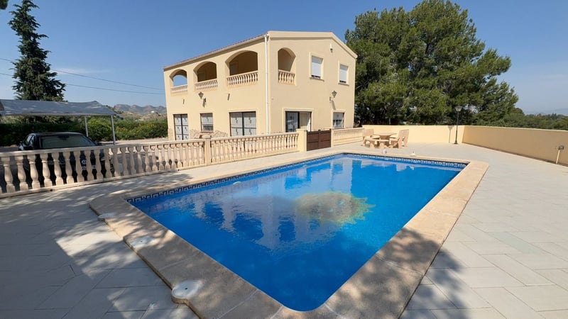 Villa in El Raal - view 1