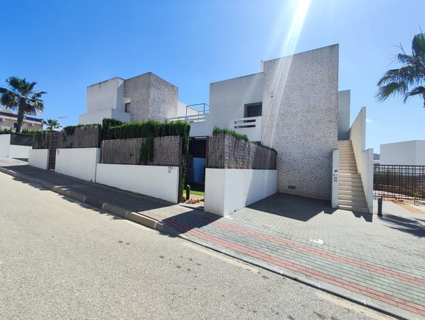 Apartment in Algorfa - view 1