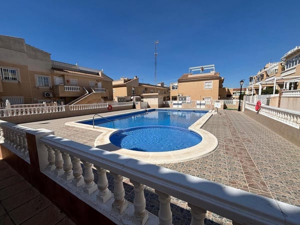 Apartment in Torrevieja - view 1