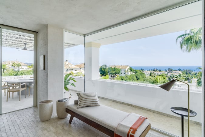 Apartment in Nueva Andalucia - view 1