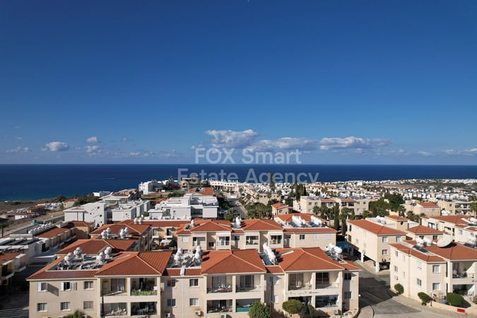 Apartment in Chlorakas - view 1