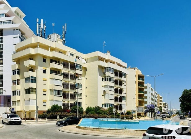 Apartment in Armacao de Pera - view 1