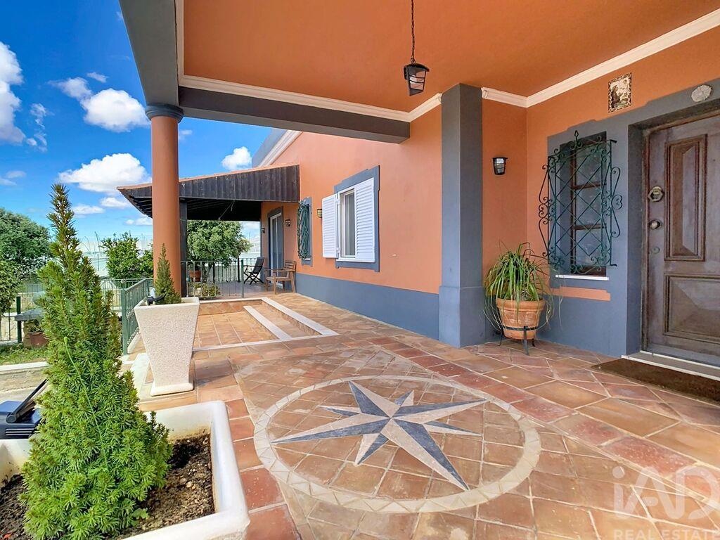 House in Sao Pedro - Image 2