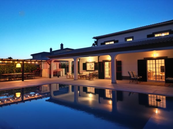 House in Almancil - view 1