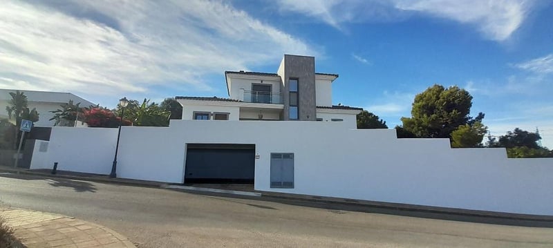 Villa in Riviera del Sol - view 1