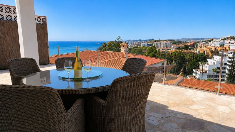 Villa in Fuengirola - view 1